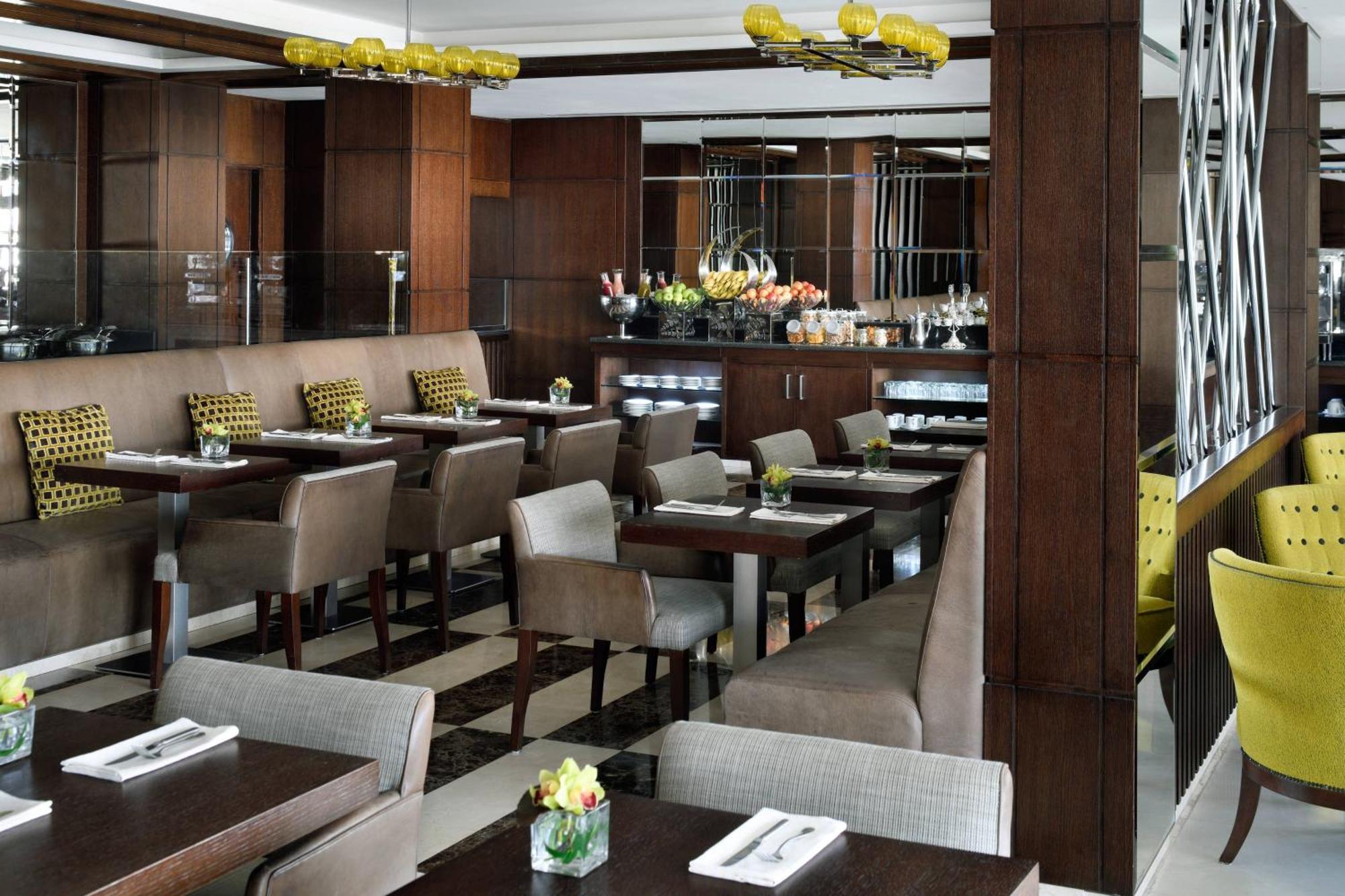 Riyadh Marriott Hotel Экстерьер фото