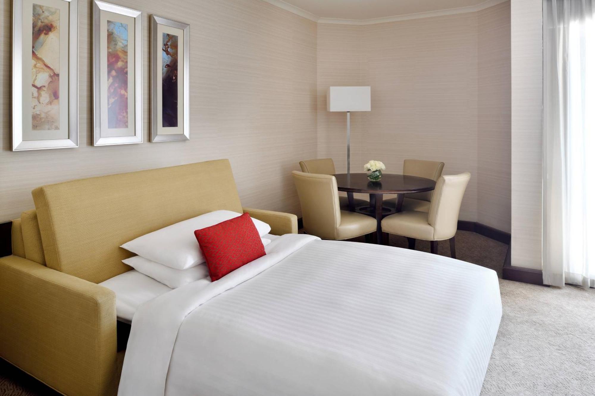 Riyadh Marriott Hotel Экстерьер фото